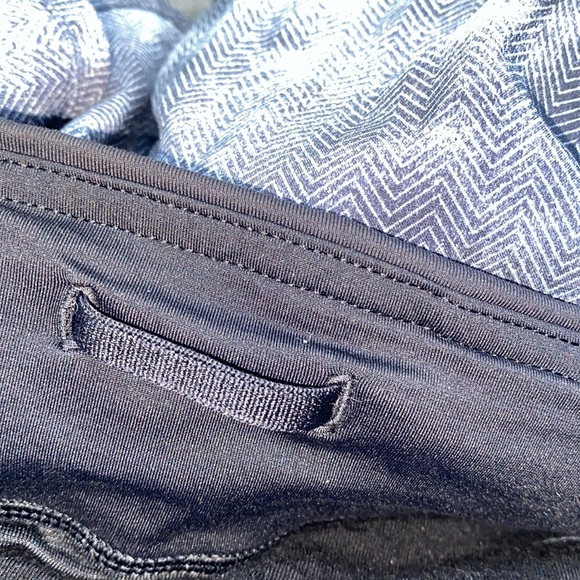 Lululemon 🍋 - Picture 8 of 11